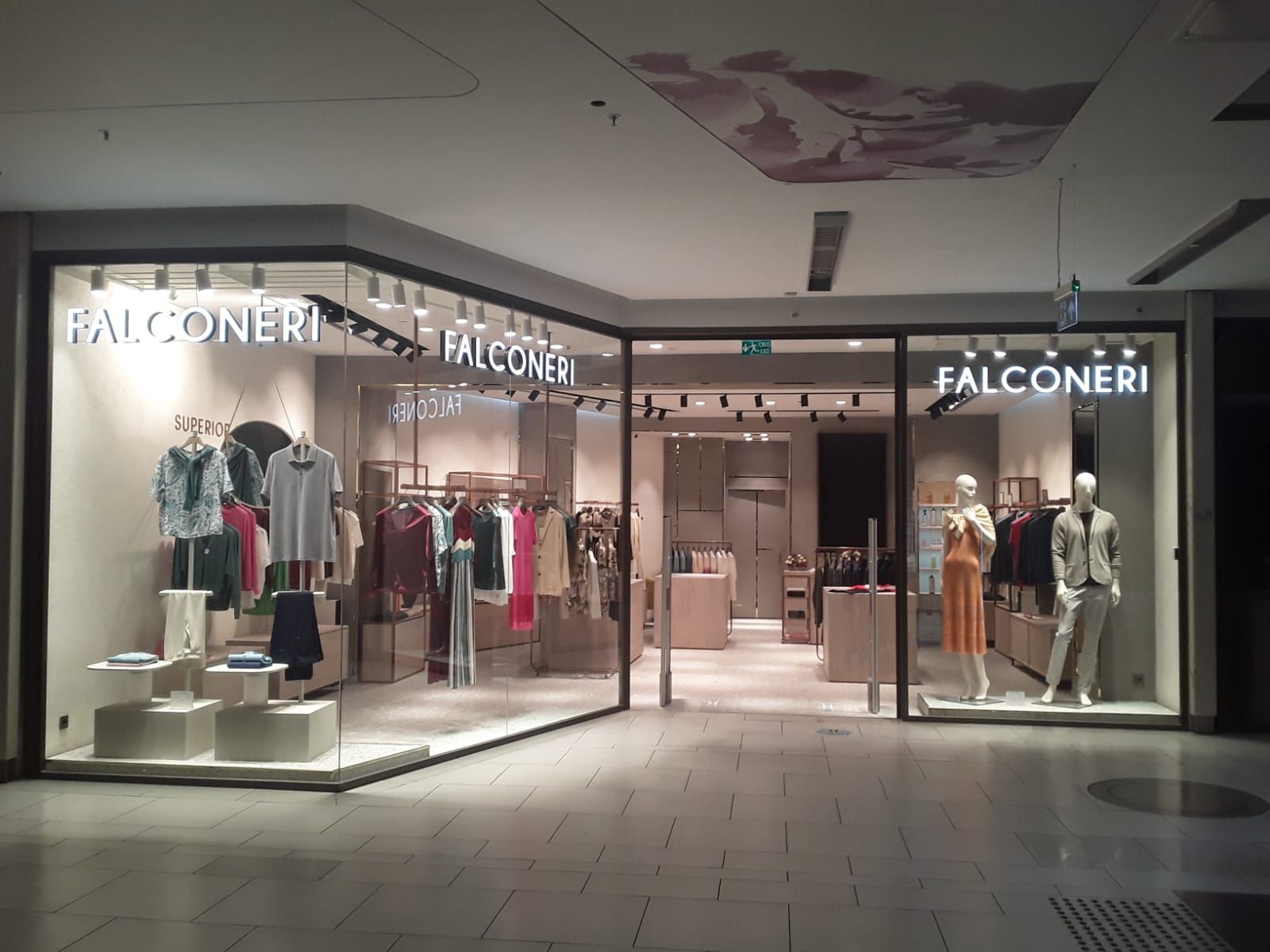 FALCONERI MAĞAZALARI