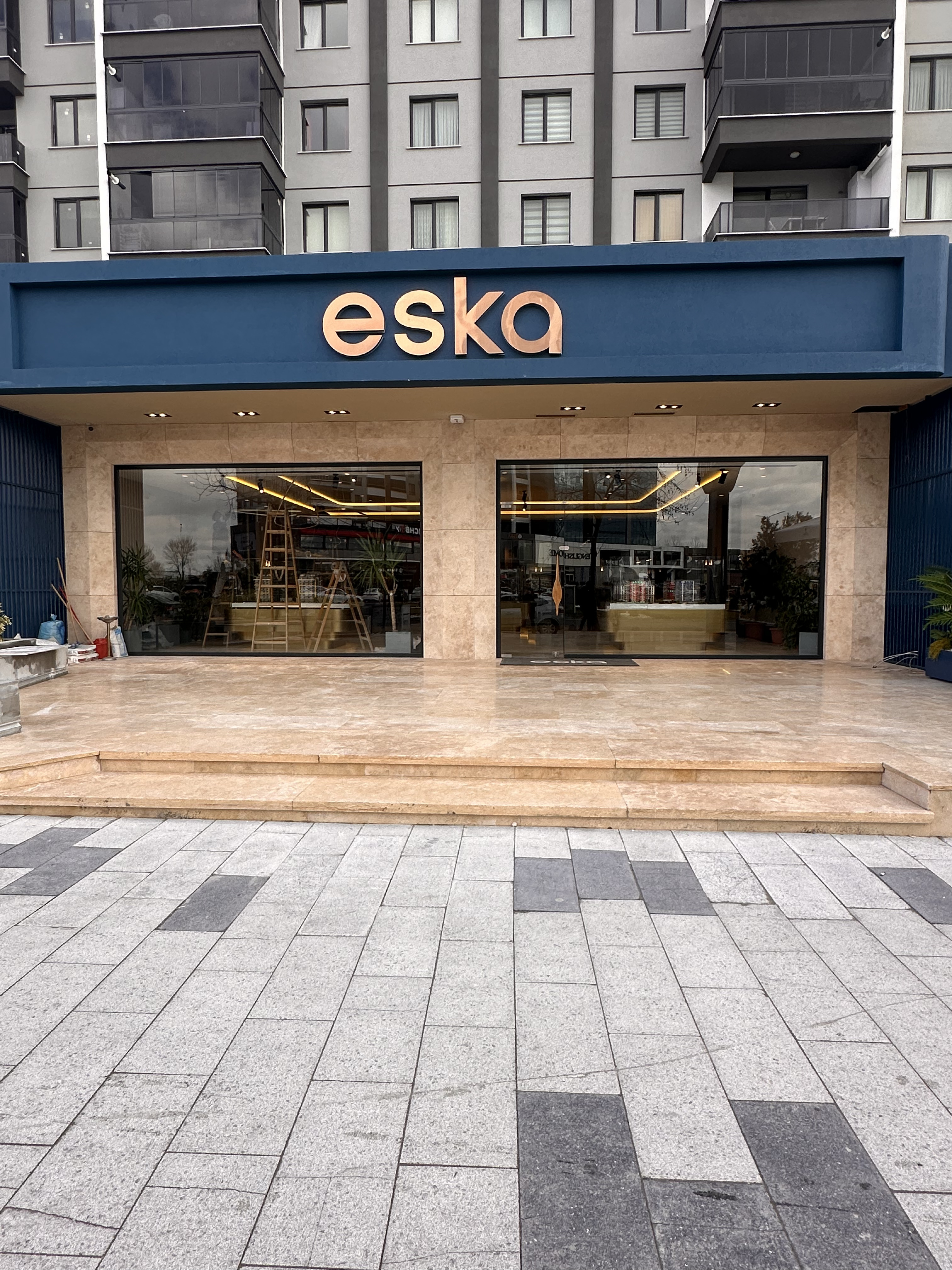 ESKA PREMIUM SATIŞ OFİSİ