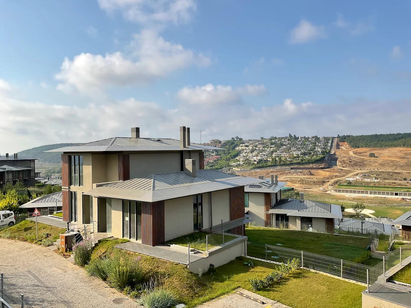 RİVA DÜŞLER VADİSİ VİLALAR (25+) görseli 3